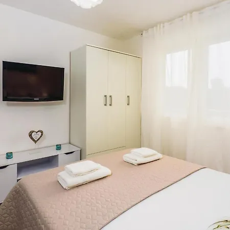 Apartament 1 Bedroom Gorgeous In Opatija